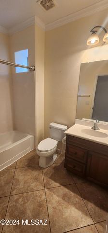 10706 N Hewitt Place, Oro Valley, AZ 85737