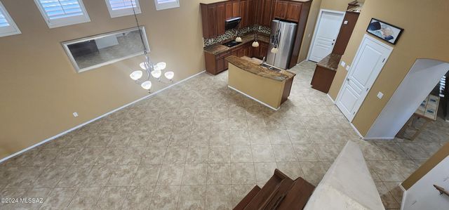 10706 N Hewitt Place, Oro Valley, AZ 85737
