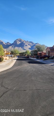 10706 N Hewitt Place, Oro Valley, AZ 85737