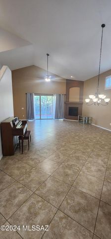 10706 N Hewitt Place, Oro Valley, AZ 85737