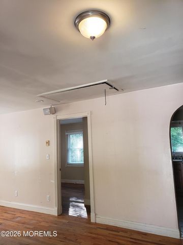 689 Freehold Road, Jackson, NJ 08527