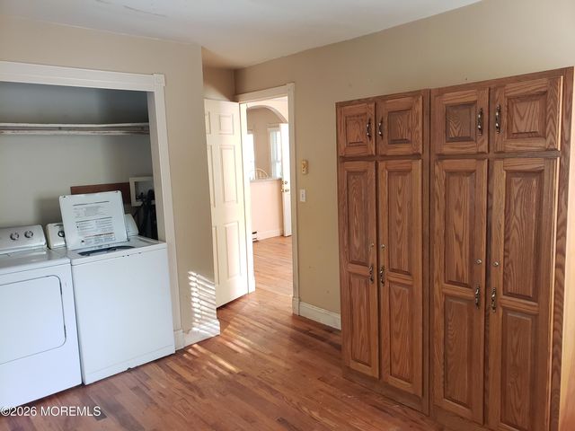 689 Freehold Road, Jackson, NJ 08527