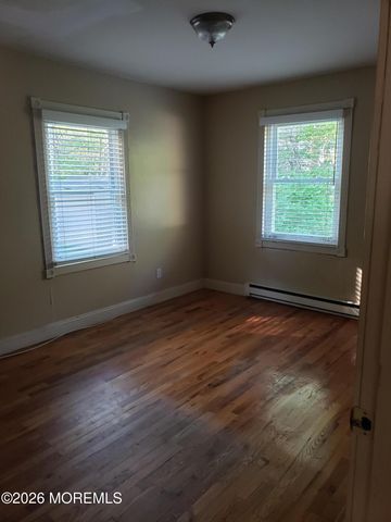689 Freehold Road, Jackson, NJ 08527