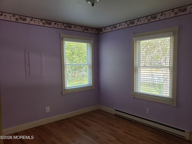 689 Freehold Road, Jackson, NJ 08527