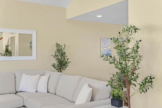 1326 Seacoast Drive, Imperial Beach, CA 91932