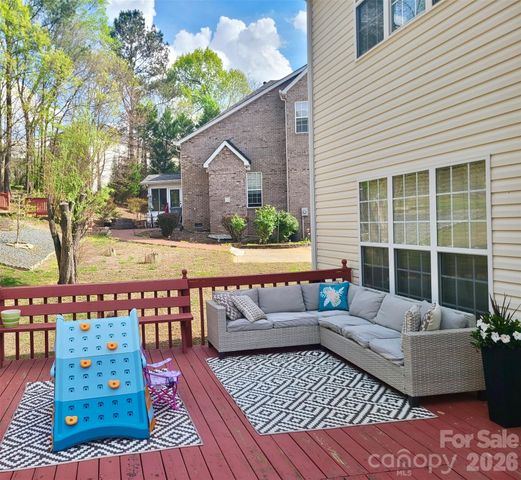 5367 Harvest Hill Drive, Harrisburg, NC 28075