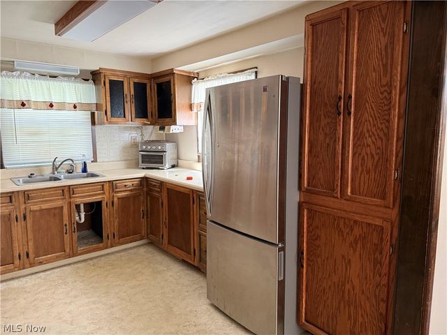 1420 Howe Drive, Brimfield, OH 44240