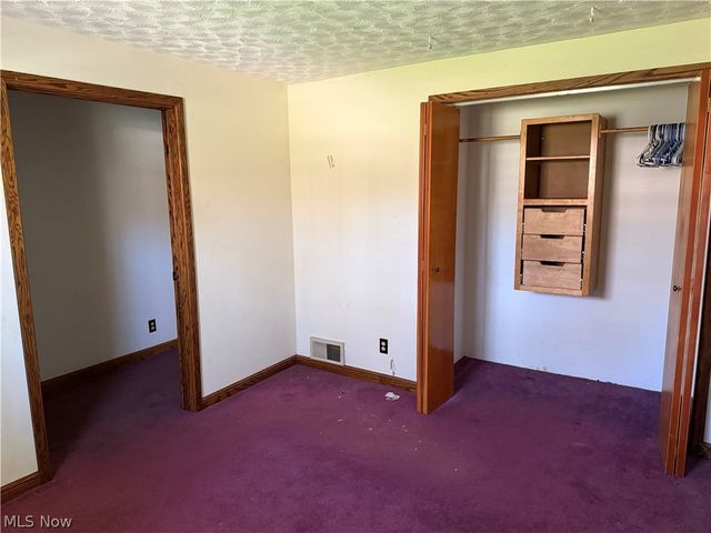 1420 Howe Drive, Brimfield, OH 44240
