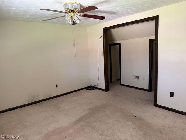 1420 Howe Drive, Brimfield, OH 44240