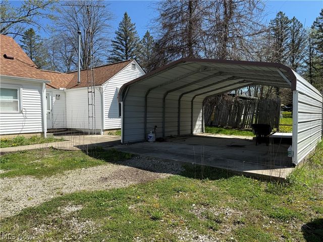 1420 Howe Drive, Brimfield, OH 44240
