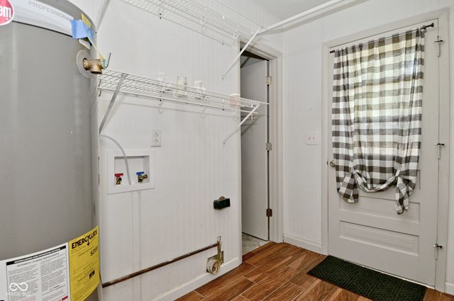 180 Briar Hill Drive, Whiteland, IN 46184