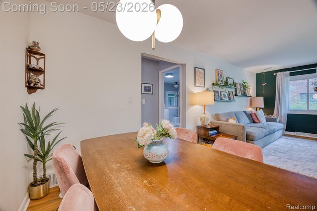 1724 Weldon Boulevard, Ann Arbor, MI 48103