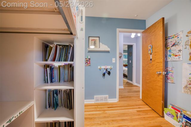 1724 Weldon Boulevard, Ann Arbor, MI 48103