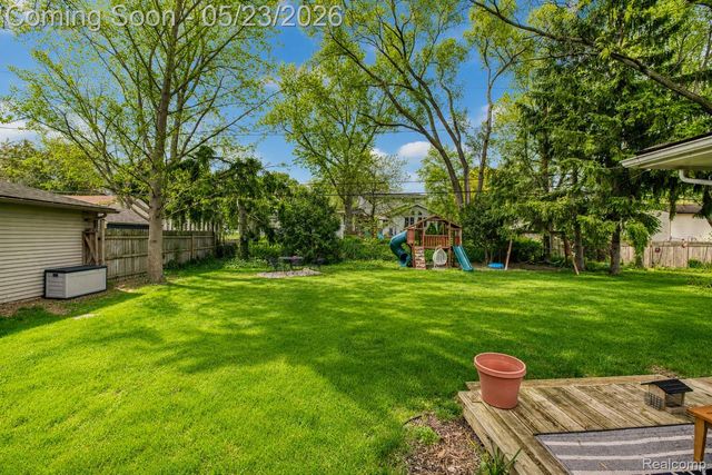 1724 Weldon Boulevard, Ann Arbor, MI 48103