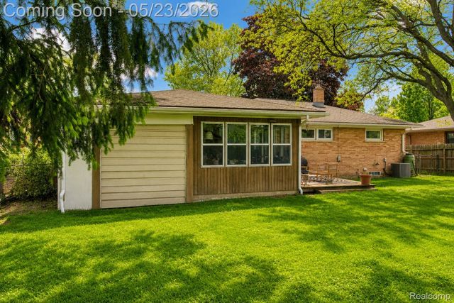 1724 Weldon Boulevard, Ann Arbor, MI 48103