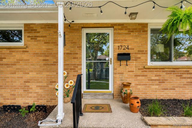 1724 Weldon Boulevard, Ann Arbor, MI 48103