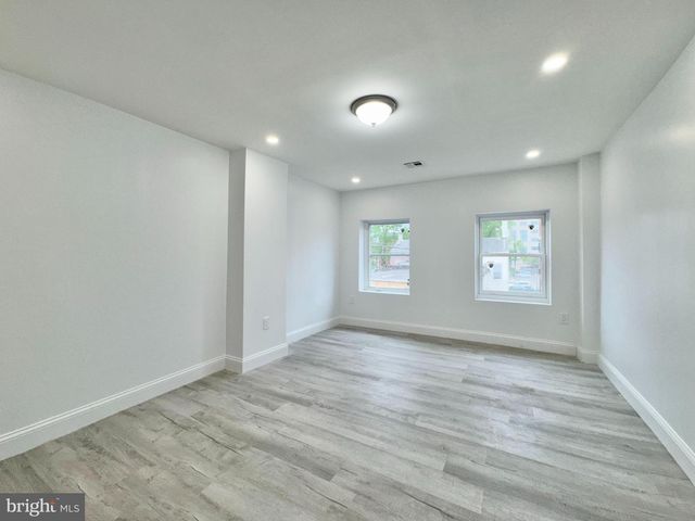 36 WOOD ST, Trenton, NJ 08618