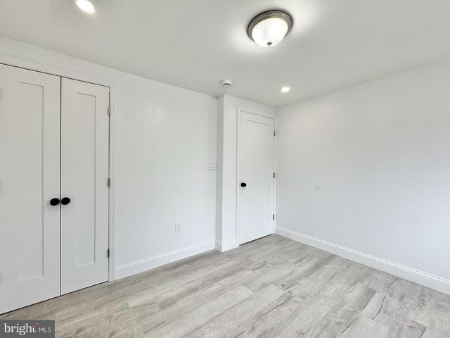 36 WOOD ST, Trenton, NJ 08618