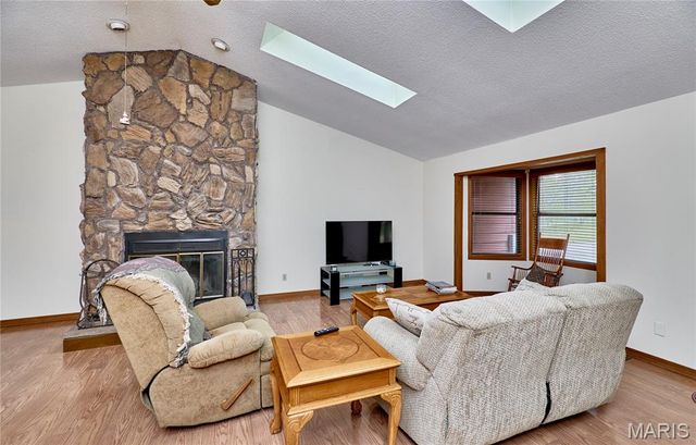 209 Timber Ridge Court, Troy, MO 63379