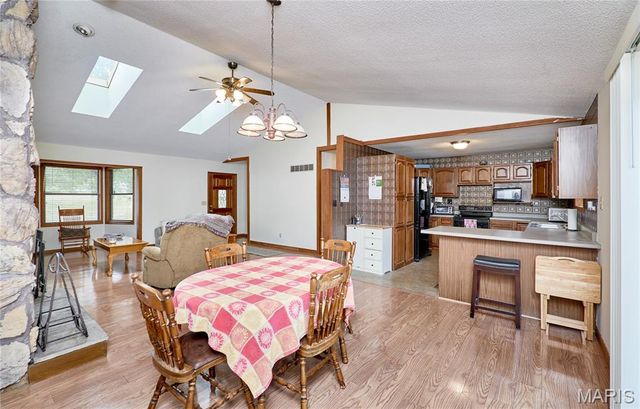 209 Timber Ridge Court, Troy, MO 63379