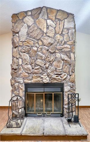 209 Timber Ridge Court, Troy, MO 63379