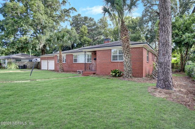 1353 LIVE OAK Lane, Jacksonville, FL 32207