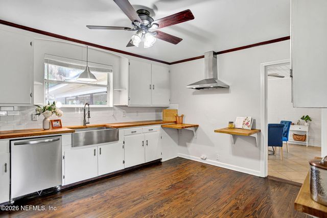 1353 LIVE OAK Lane, Jacksonville, FL 32207