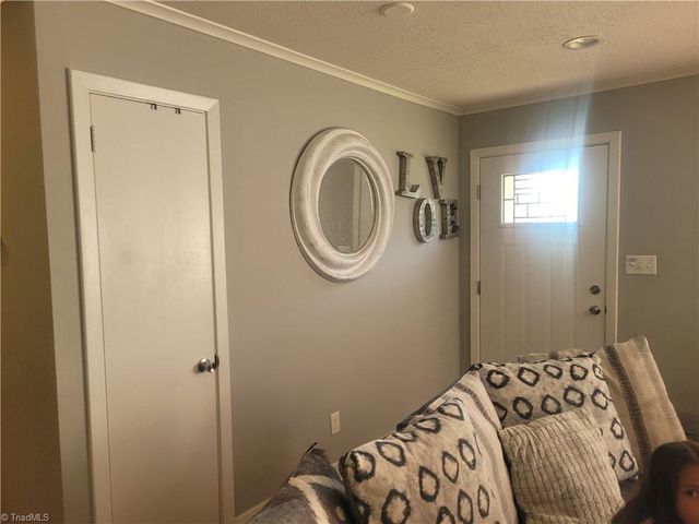 607 Duke Street, Thomasville, NC 27360
