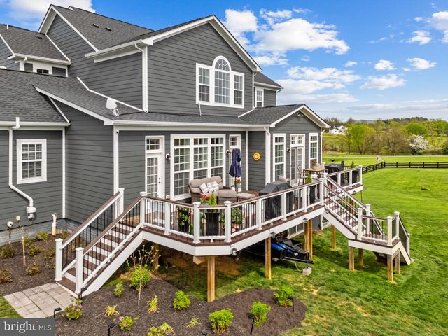 12446 BARREL OAK LN, Lovettsville, VA 20180