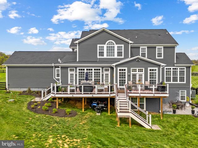 12446 BARREL OAK LN, Lovettsville, VA 20180