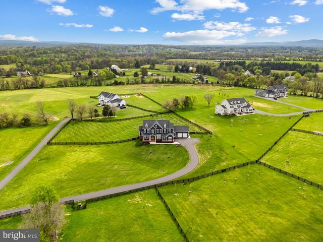 12446 BARREL OAK LN, Lovettsville, VA 20180