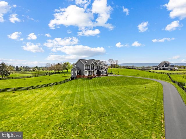 12446 BARREL OAK LN, Lovettsville, VA 20180