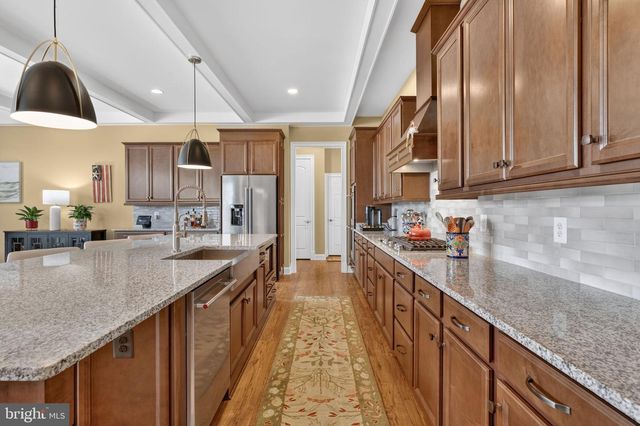 12446 BARREL OAK LN, Lovettsville, VA 20180