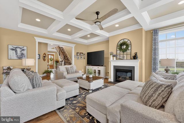 12446 BARREL OAK LN, Lovettsville, VA 20180