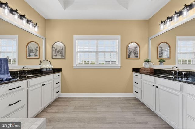 12446 BARREL OAK LN, Lovettsville, VA 20180