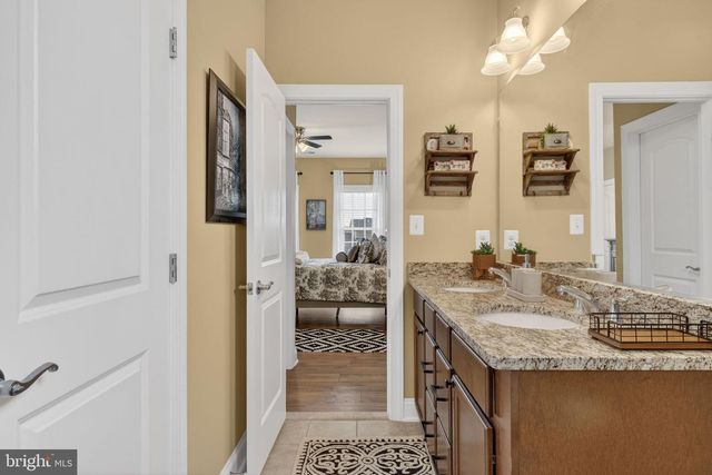 12446 BARREL OAK LN, Lovettsville, VA 20180