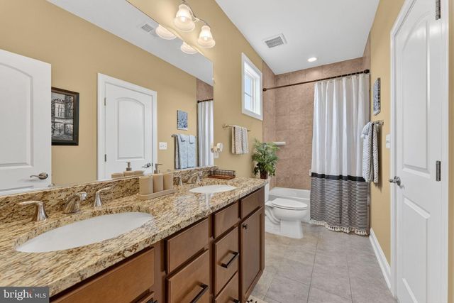 12446 BARREL OAK LN, Lovettsville, VA 20180