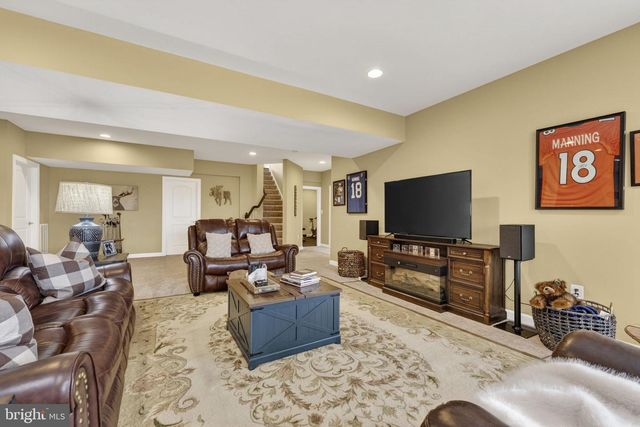 12446 BARREL OAK LN, Lovettsville, VA 20180
