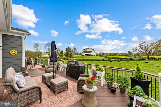 12446 BARREL OAK LN, Lovettsville, VA 20180