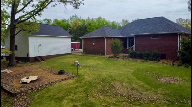 25 Max Dr, Paris, TN 38242