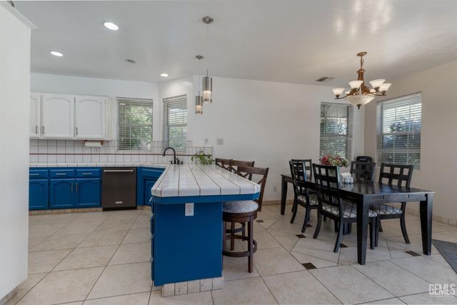 16016 Clarisse Street, Bakersfield, CA 93314
