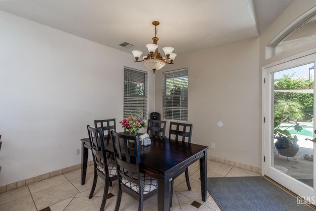 16016 Clarisse Street, Bakersfield, CA 93314