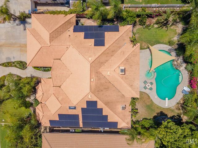 16016 Clarisse Street, Bakersfield, CA 93314