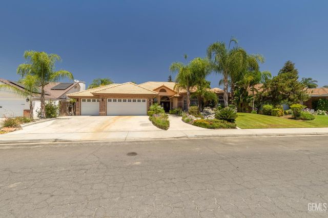 16016 Clarisse Street, Bakersfield, CA 93314