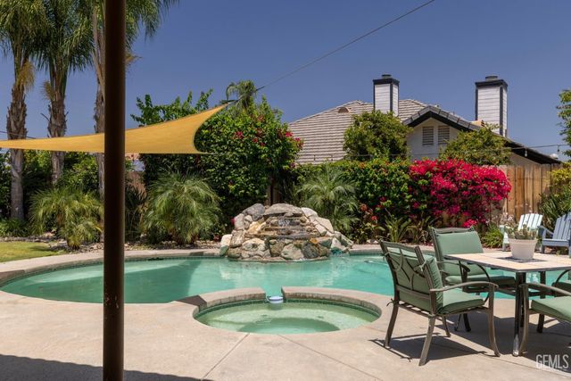 16016 Clarisse Street, Bakersfield, CA 93314