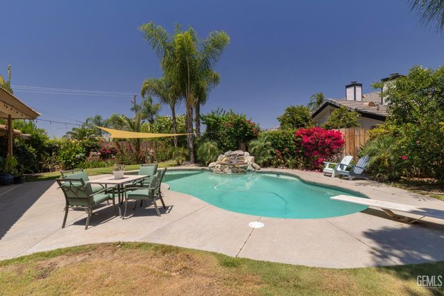 16016 Clarisse Street, Bakersfield, CA 93314