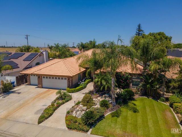 16016 Clarisse Street, Bakersfield, CA 93314