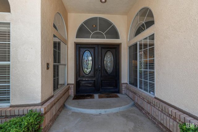 16016 Clarisse Street, Bakersfield, CA 93314