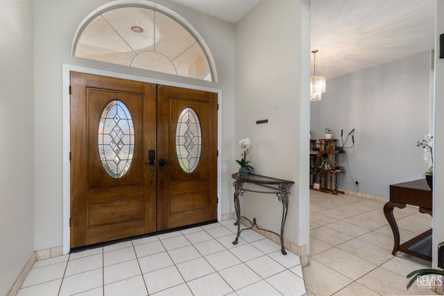 16016 Clarisse Street, Bakersfield, CA 93314