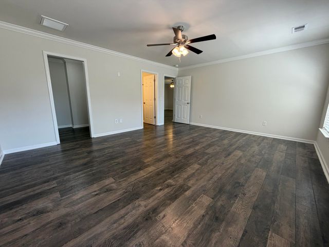 211 Emerald Isle Drive, Moncks Corner, SC 29461